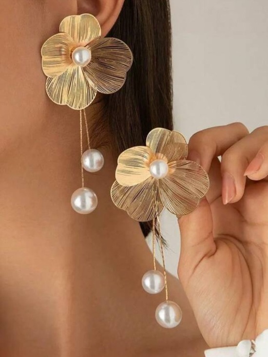 Jewelry - ⚪️🟡⚪️ GOLD HAWAIIAN FLORAL PEARL DROP POST EARRINGS❗️ ⚪️🟡⚪️